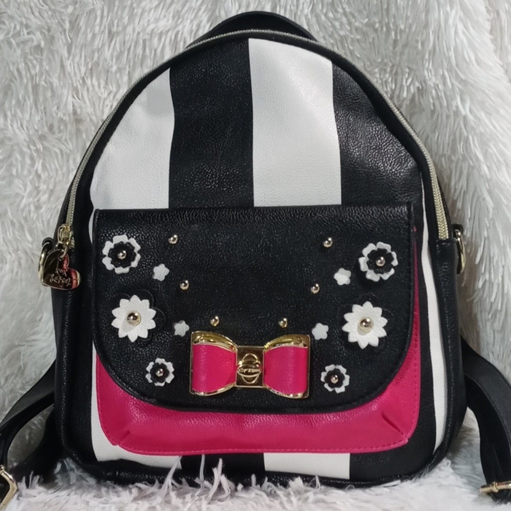 Betsey Johnson Purse Back Pack